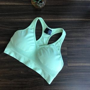 Alphalete • Mint Green Sports Bra